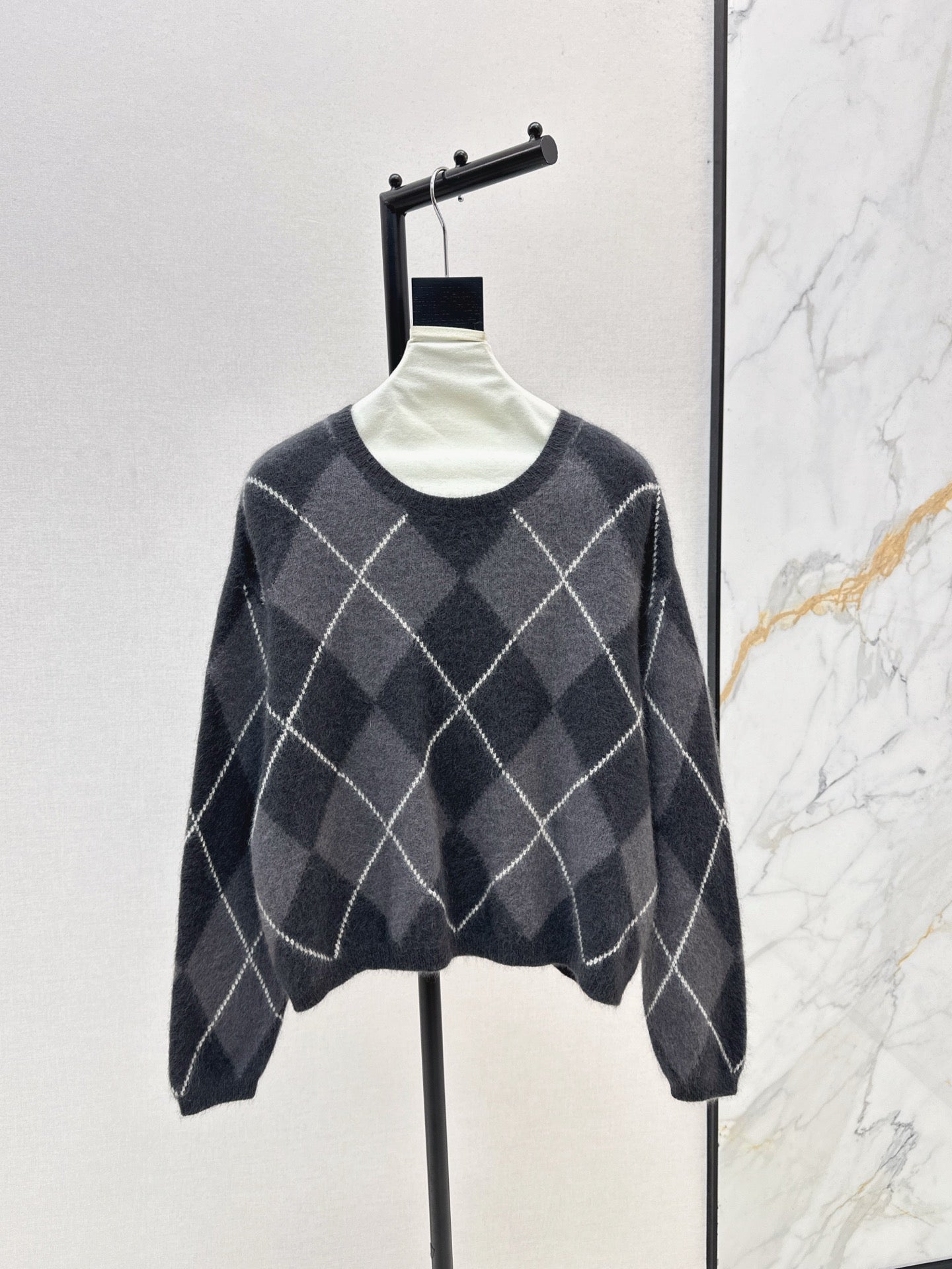 Loro NEW Plaid sweater