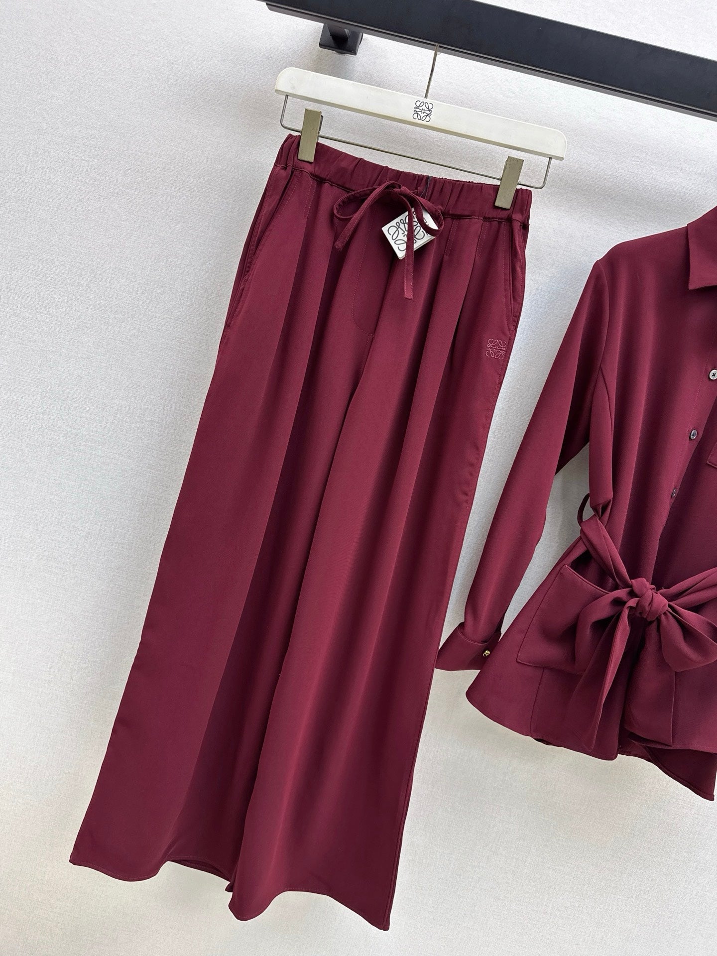 Loe NEW Straight pants