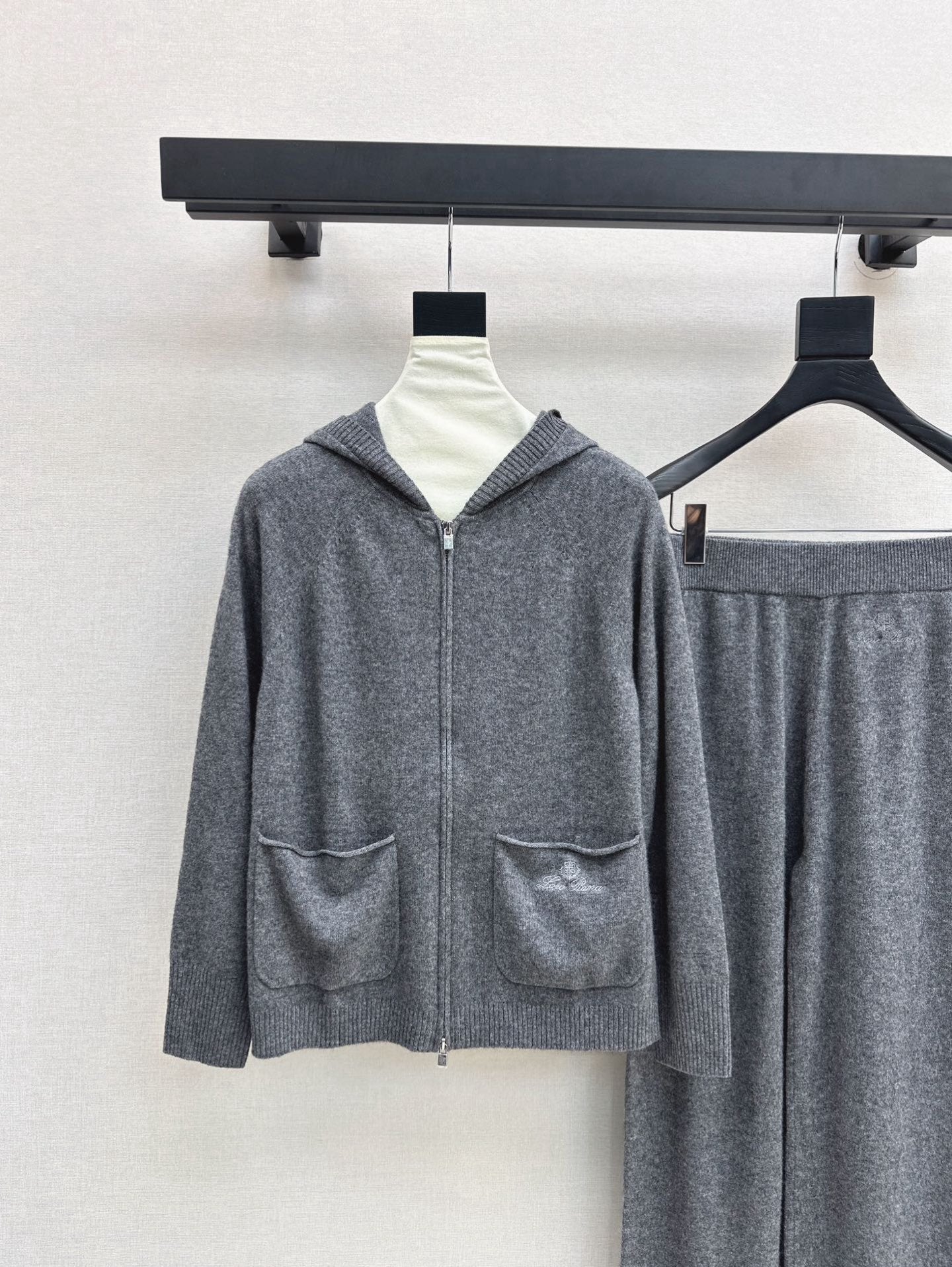 Loro NEW cashmere suit