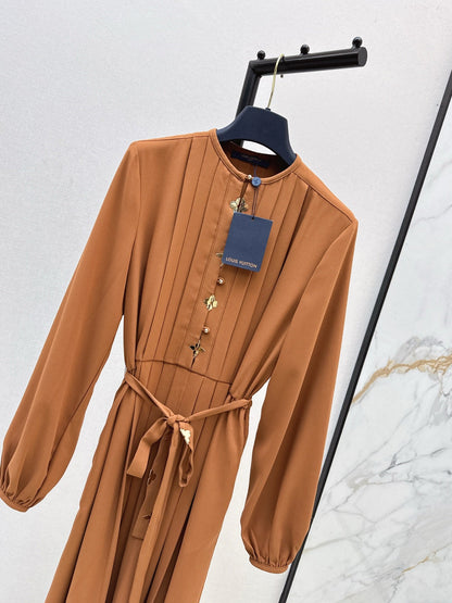 Louis NEW pleated dress