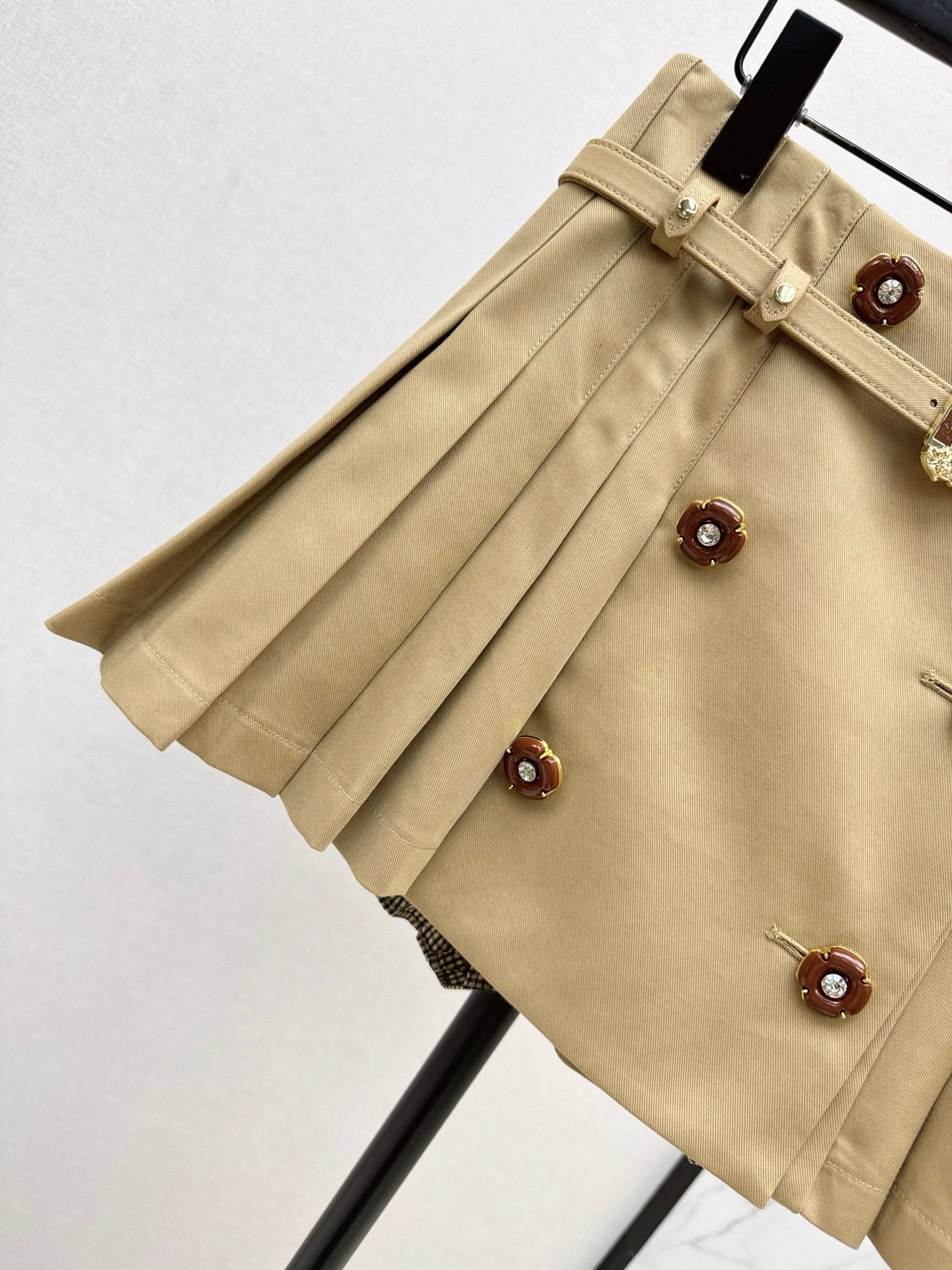 Va1en NEW Pleated skirtr