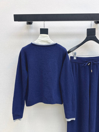 Loro NEW knitted suit