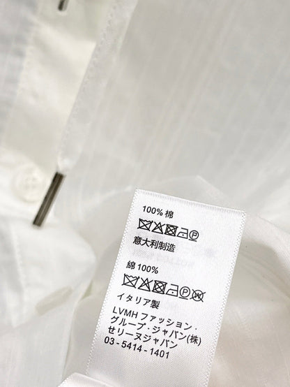 Ce1n NEW button shirt