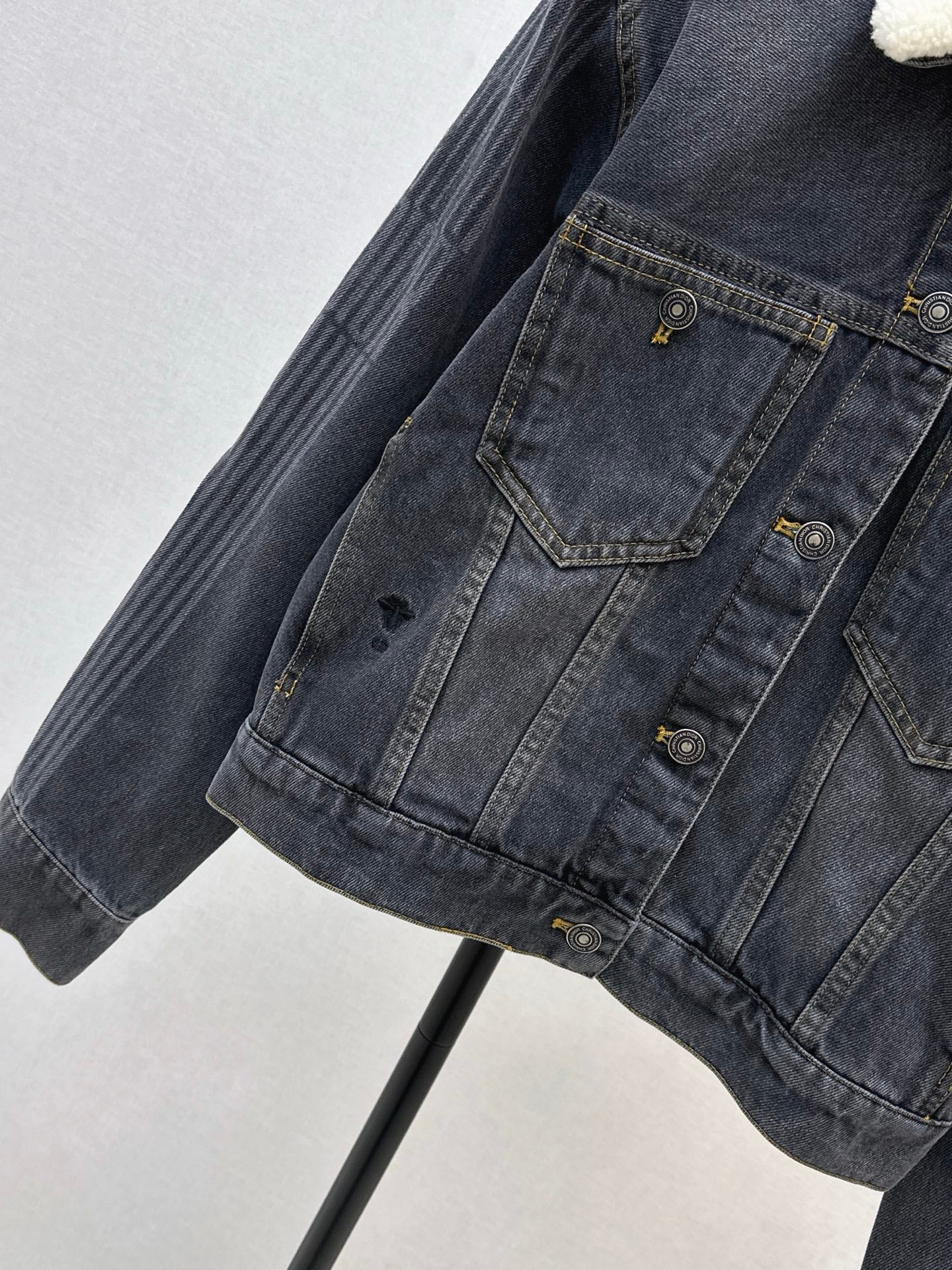 CD NEW lapel denim jacket