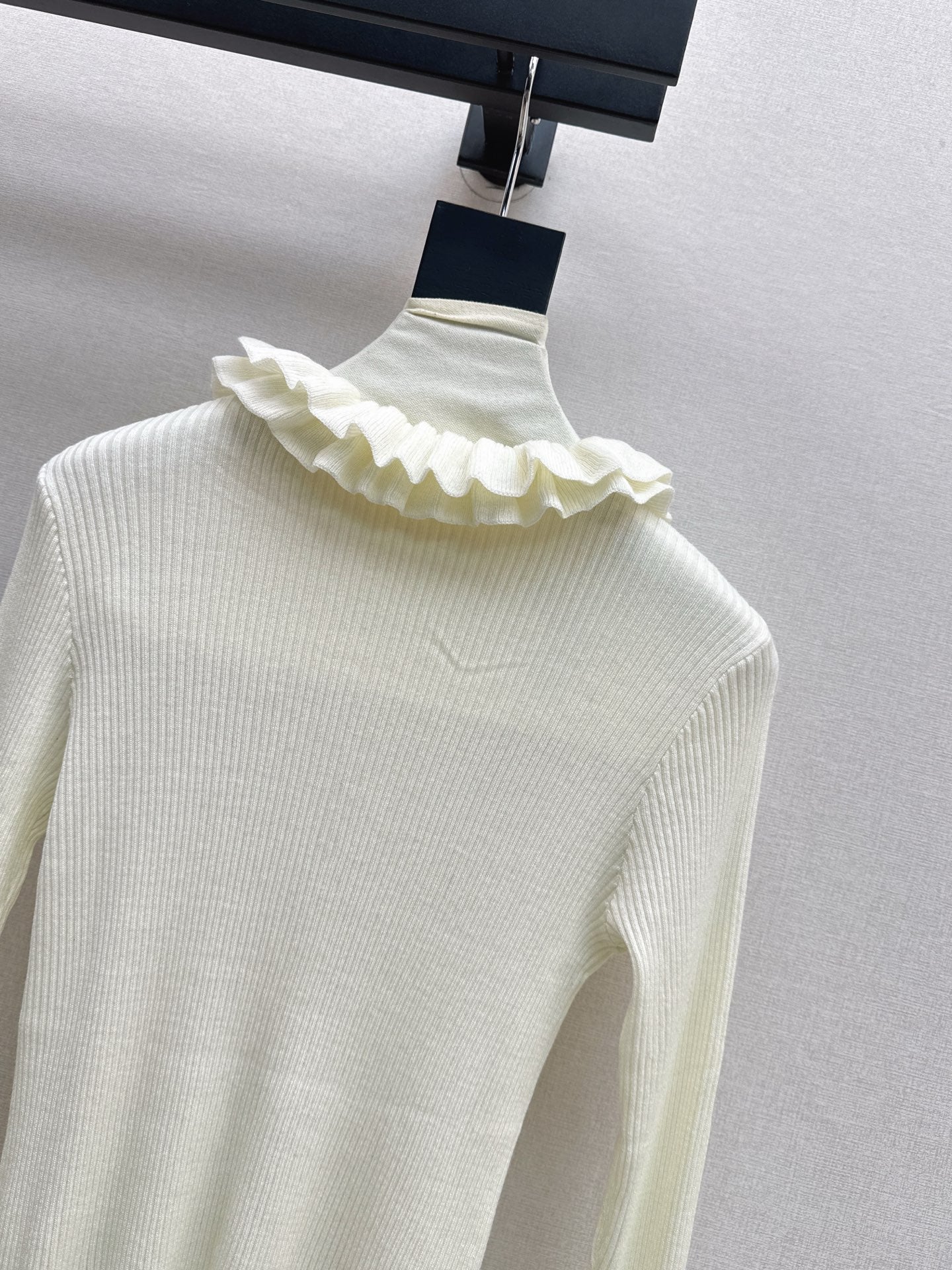 CD NEW knitted base shirt