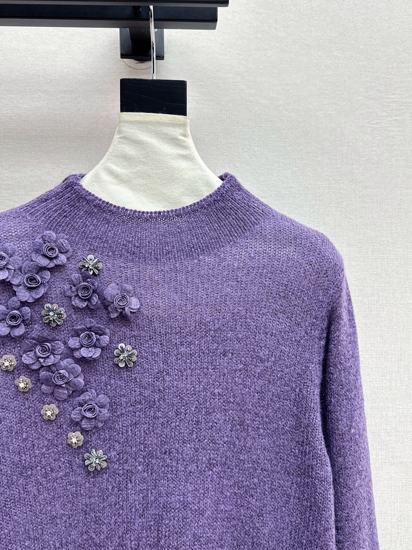 Chan NEW floral sweater