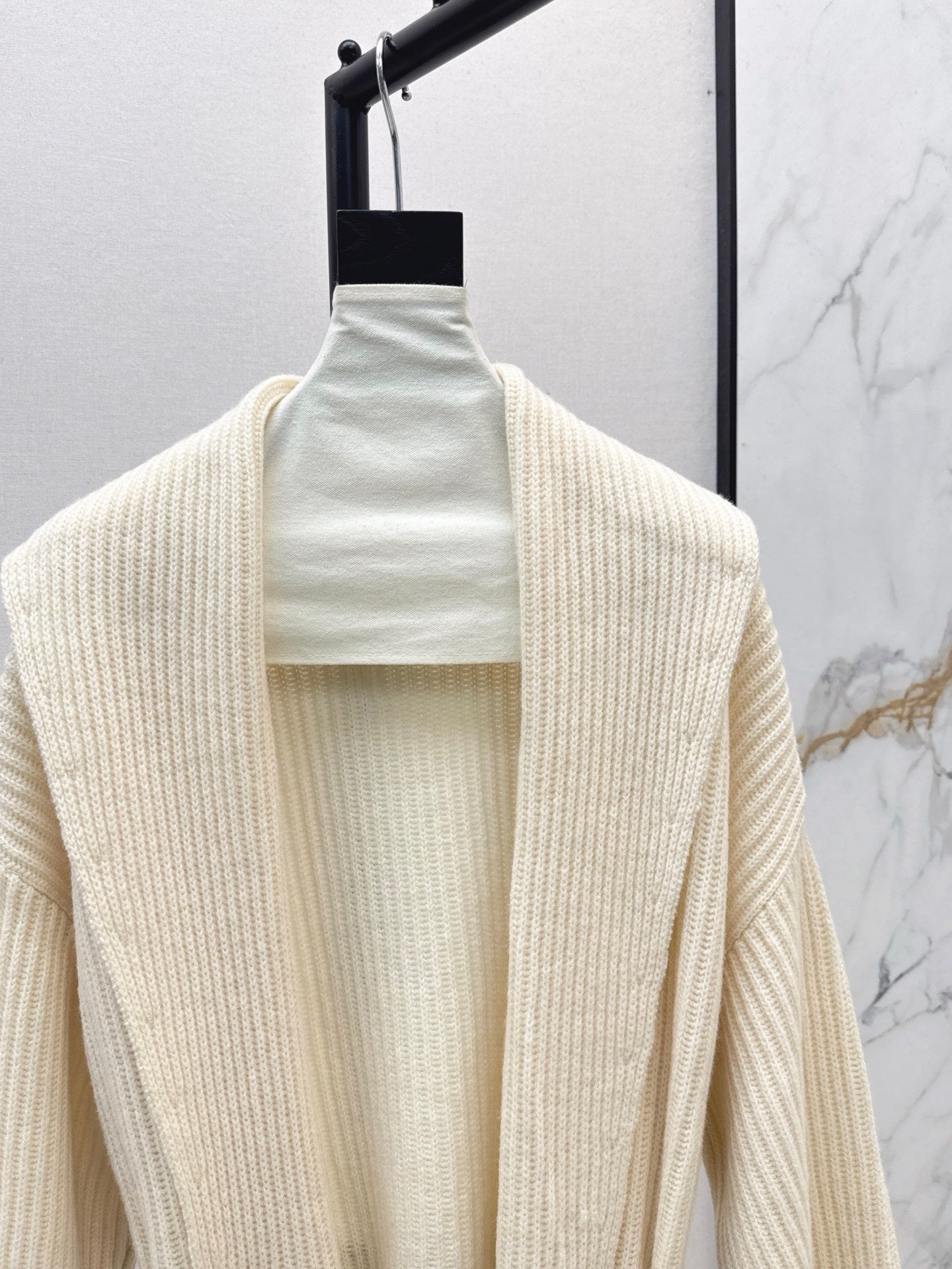 Brune NEW knitted coat