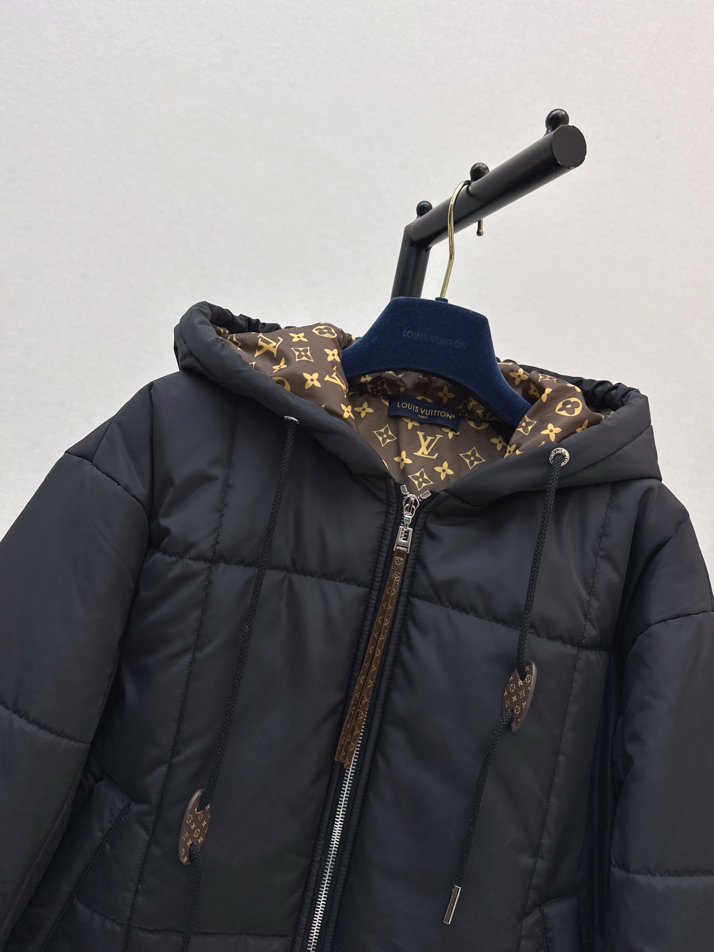 Louis NEW hooded down jacket