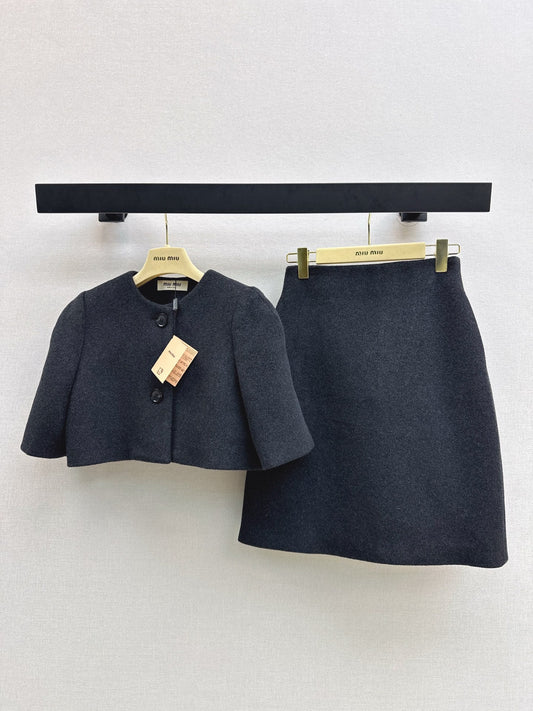 Miu NEW wool suit