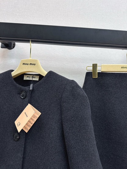 Miu NEW wool suit