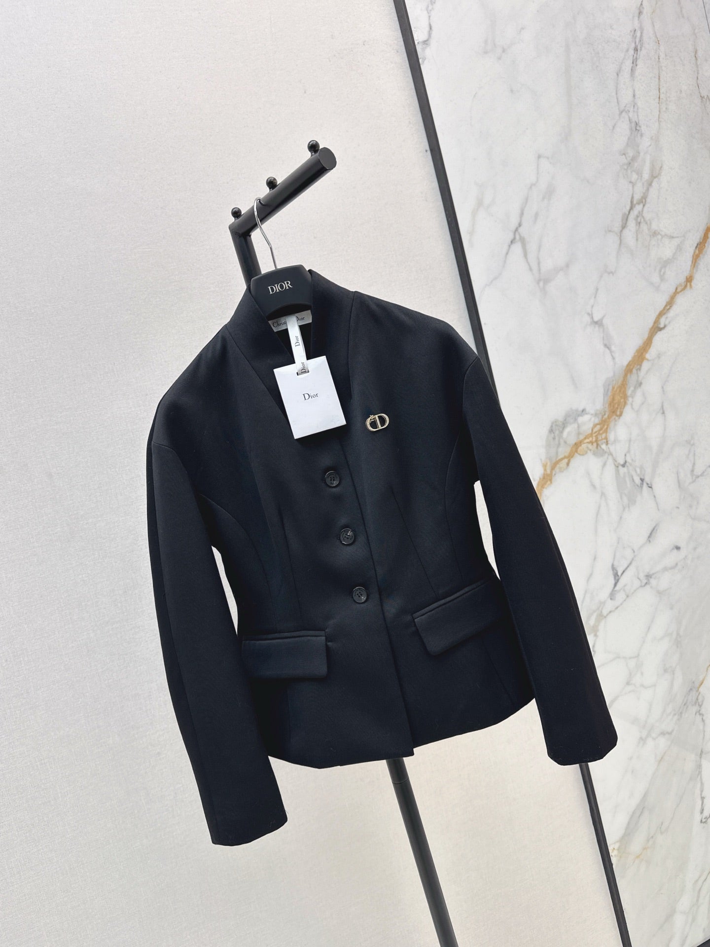 CD NEW V-neck blazer