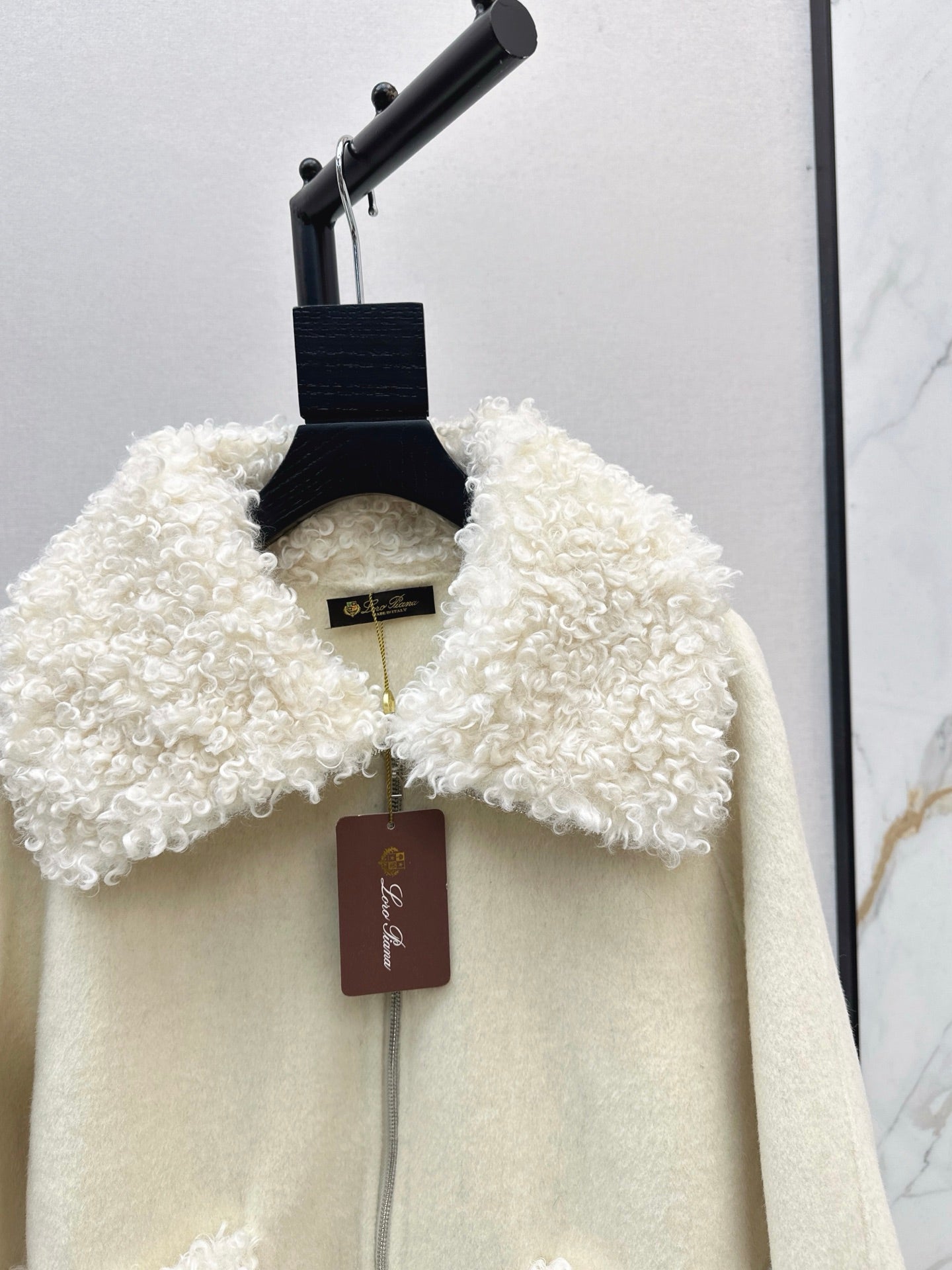 Loro NEW woolen coat