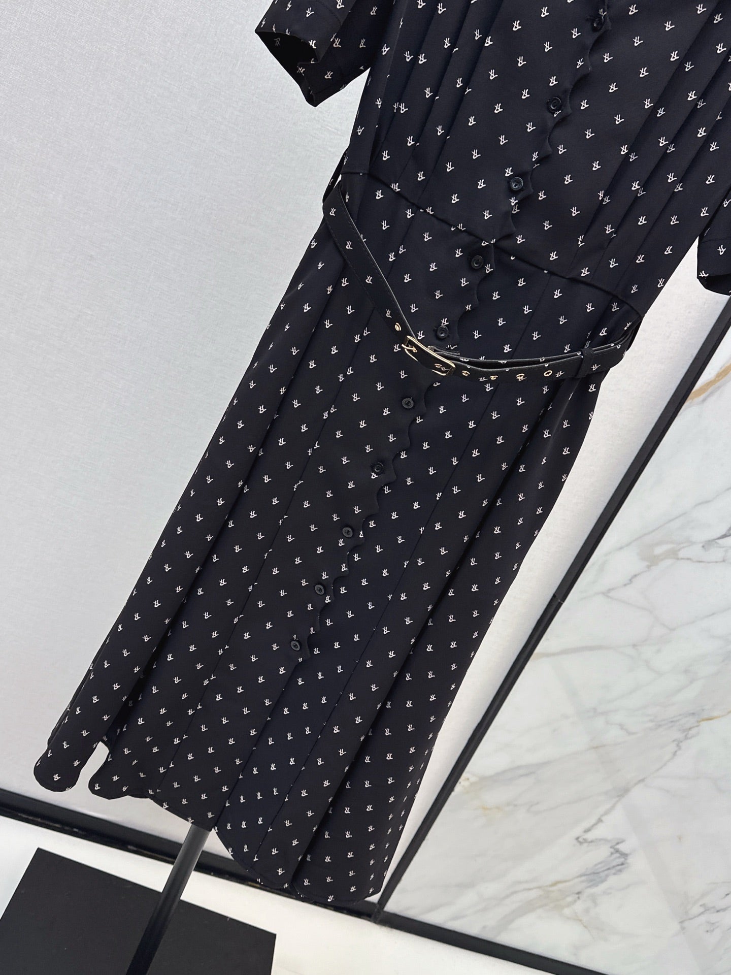 Louis NEW printed dress