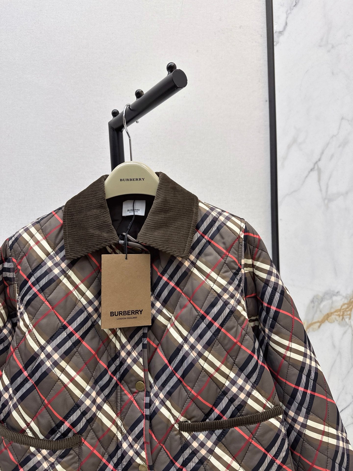 Bur NEW plaid jacket