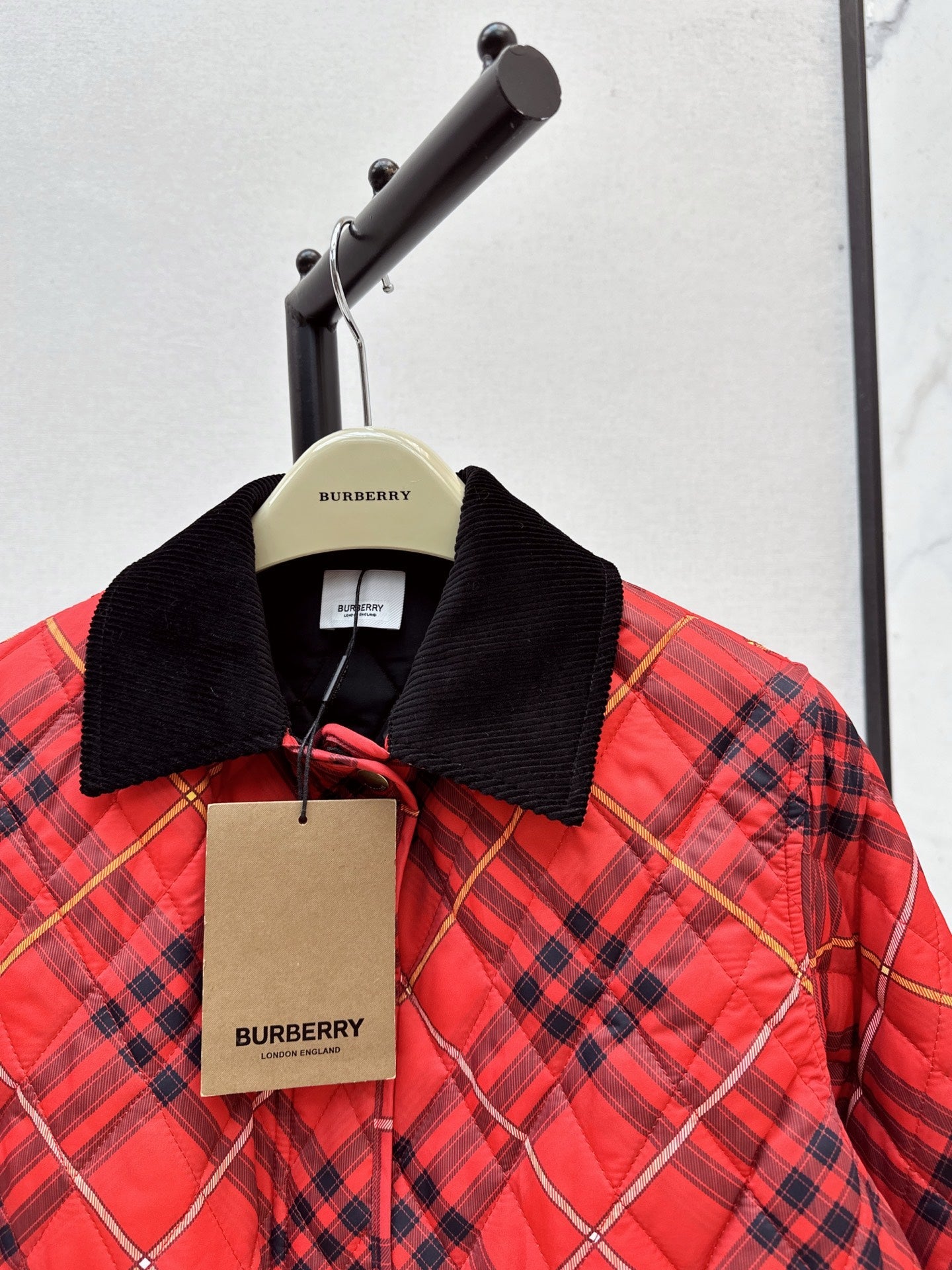 Bur NEW plaid jacket