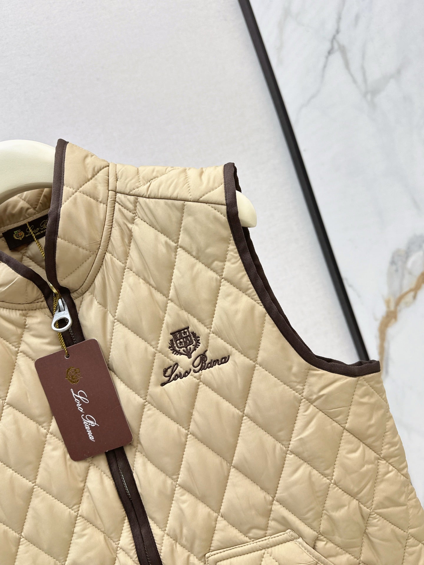 Loro NEW Padded vest