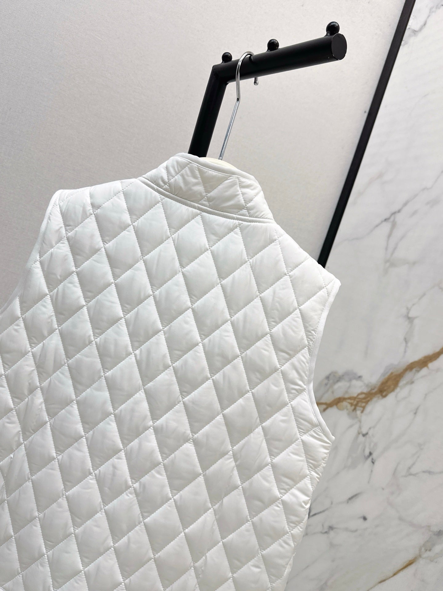 Loro NEW Padded vest