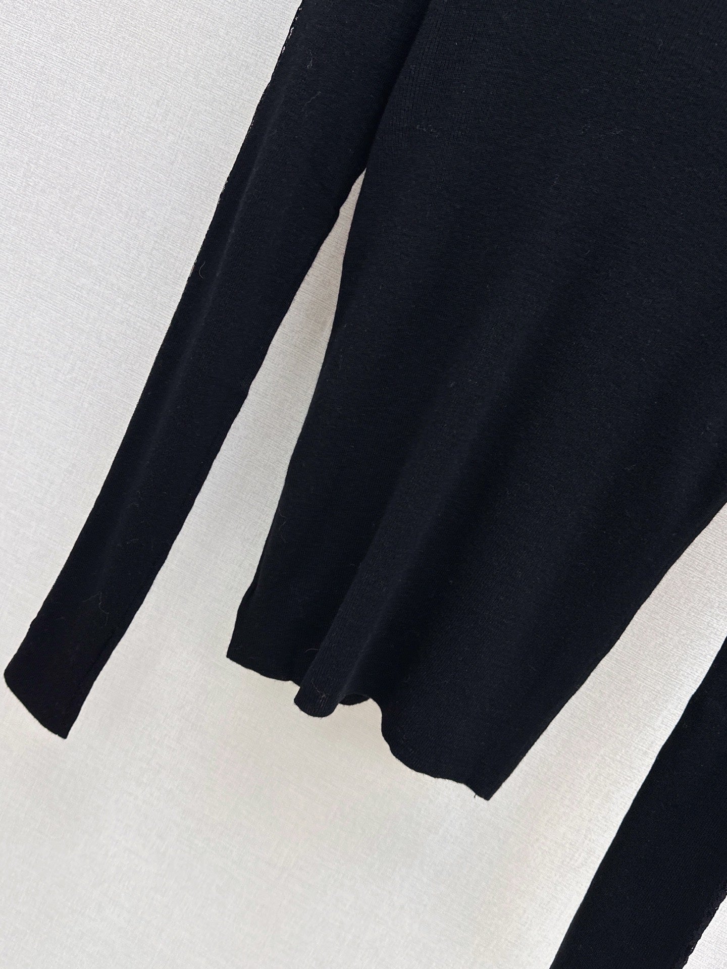 Es NEW Lace base shirt