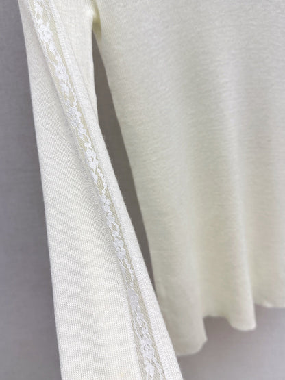 Es NEW Lace base shirt