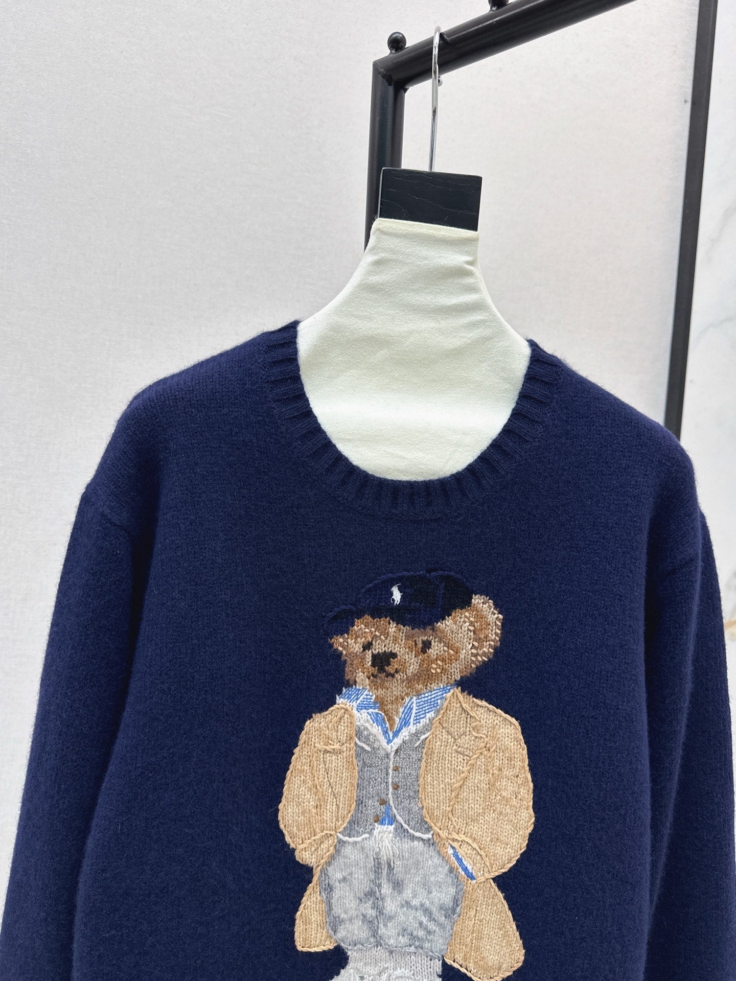 Ral NEW wool sweater