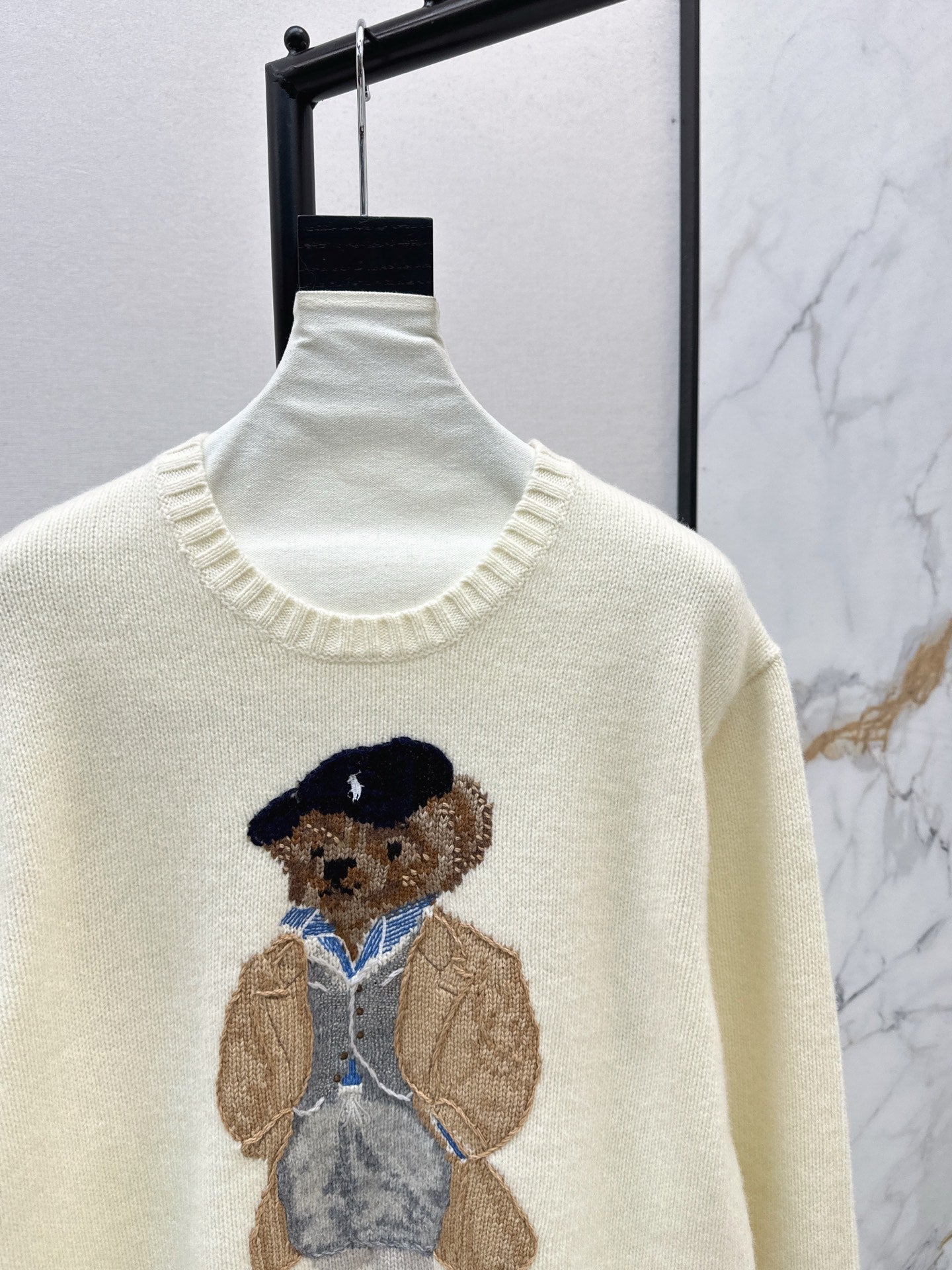 Ral NEW wool sweater