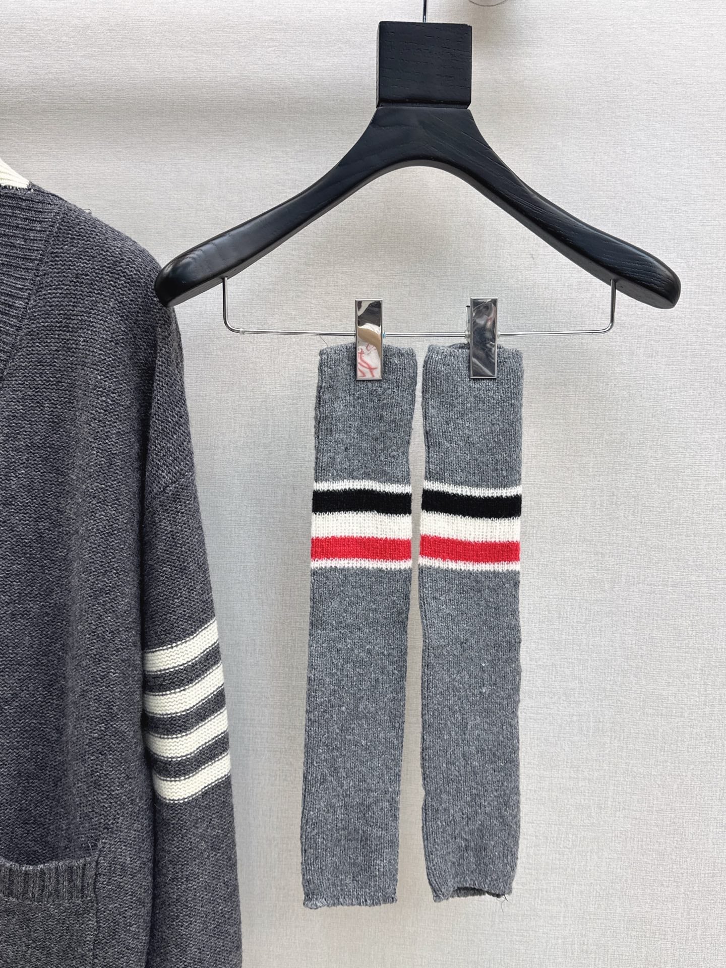 Thom NEW V-neck cardigan