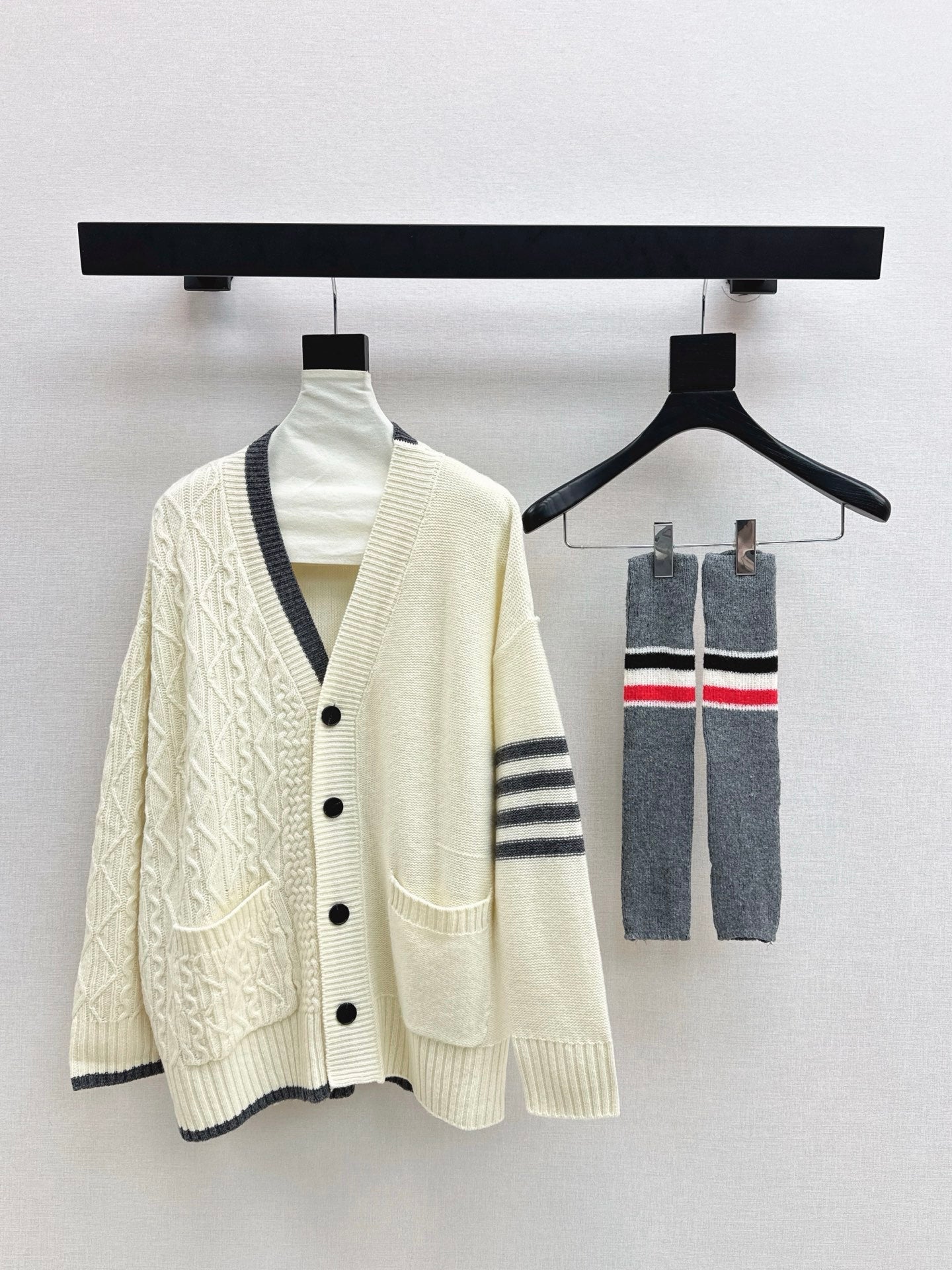 Thom NEW V-neck cardigan