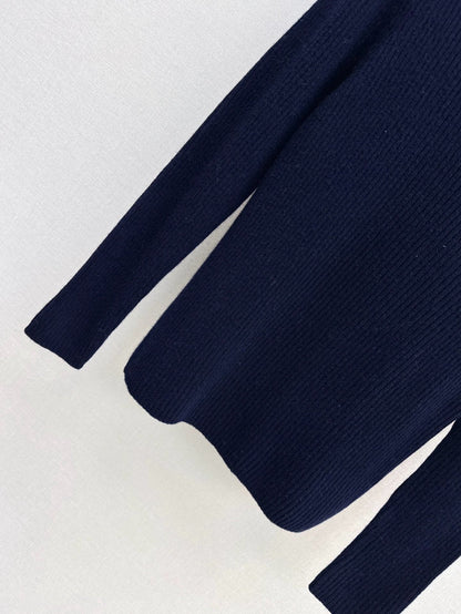 Thom NEW knitted sweater