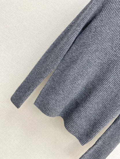 Thom NEW knitted sweater