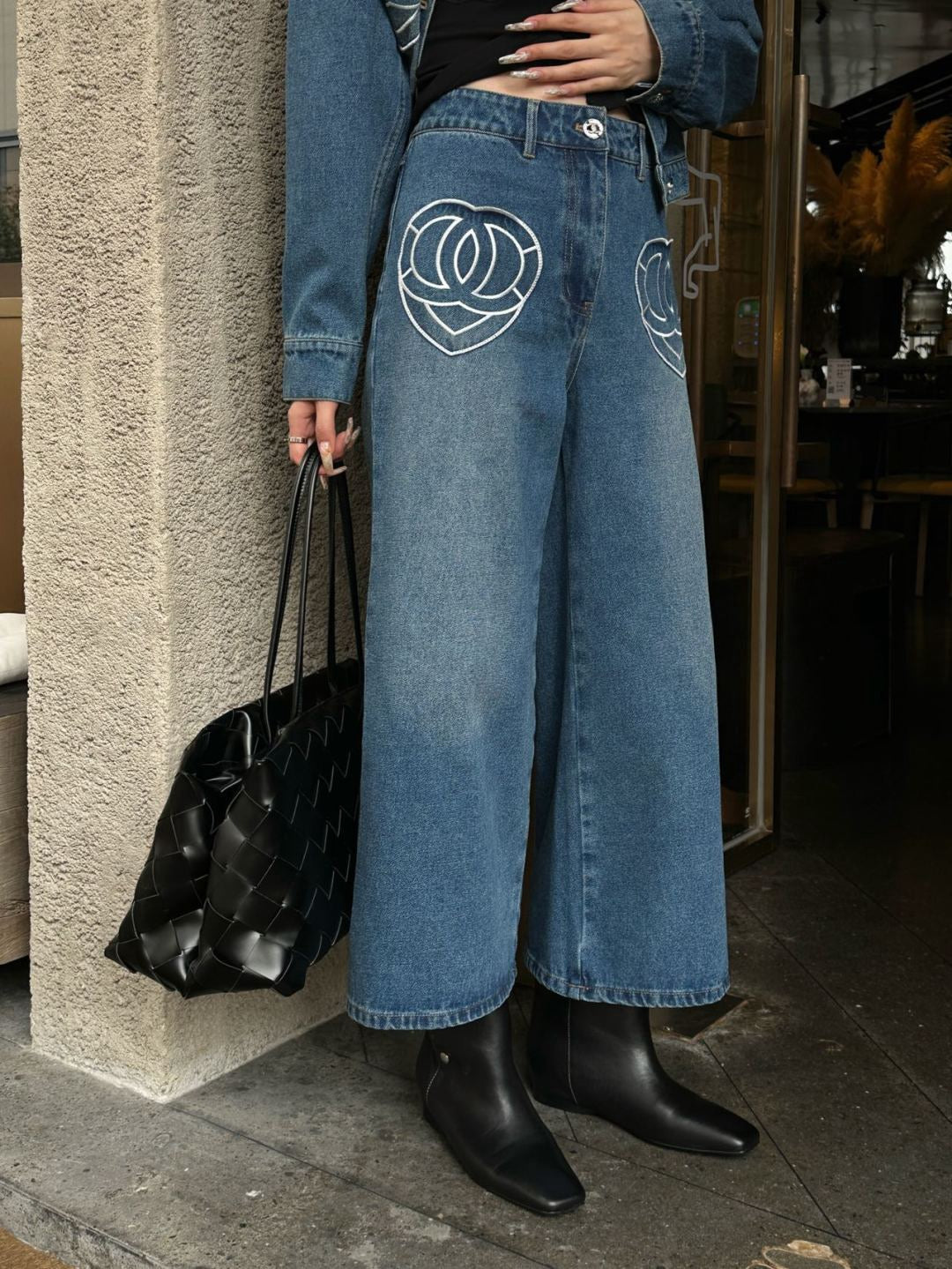 Chan NEW flared jeans