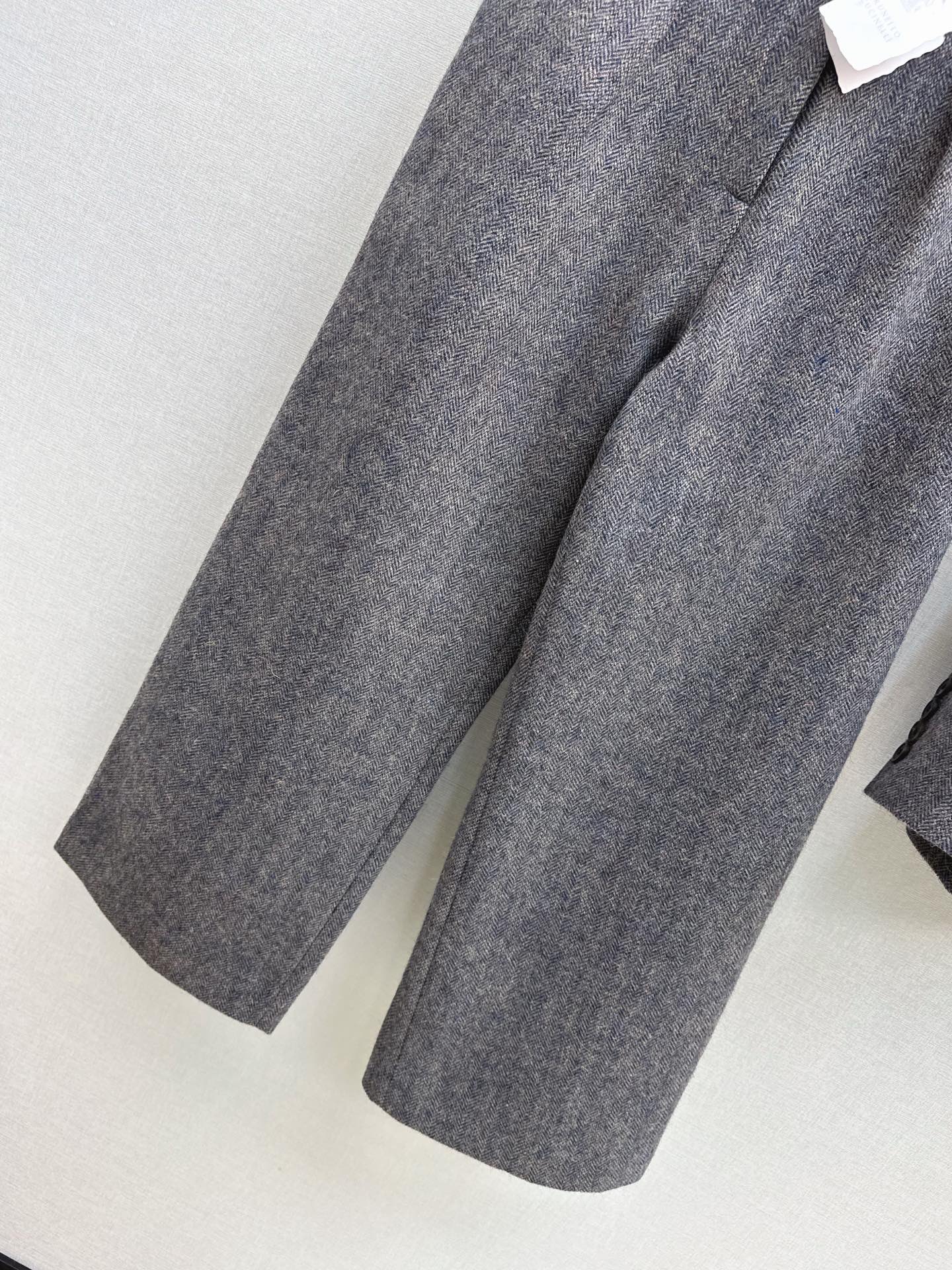 Brune NEW cropped pants