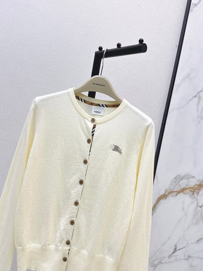 Bur NEW knitted cardigan
