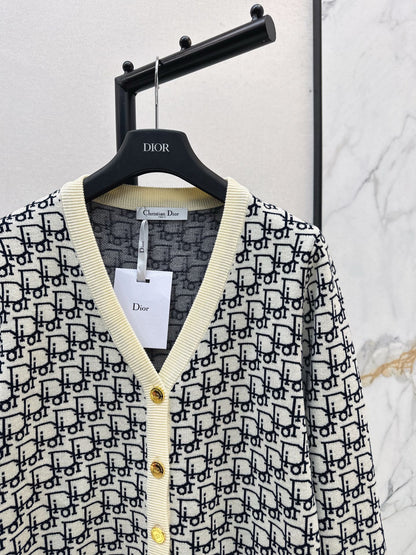 CD NEW V-neck cardigan