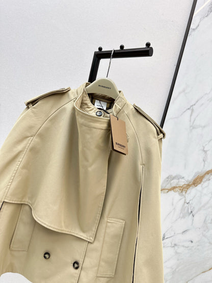 Bur NEW cape coat
