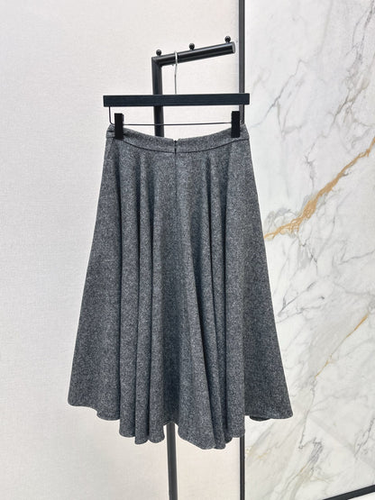 Dolc NEW wool skirt