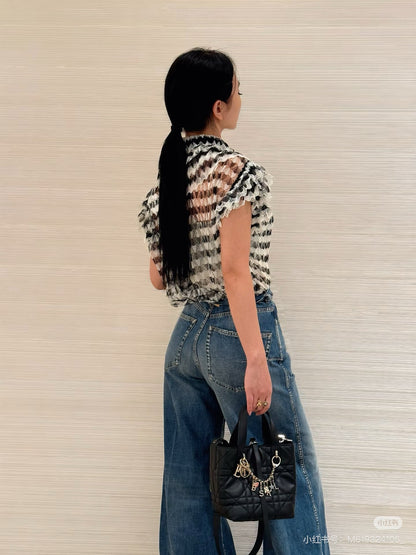 CD NEW Lace sleeveless shirt