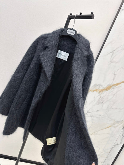 Max NEW wool coat