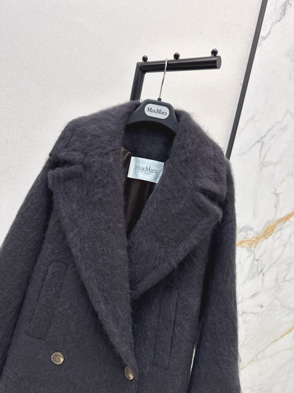 Max NEW wool coat