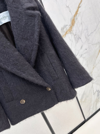 Max NEW wool coat
