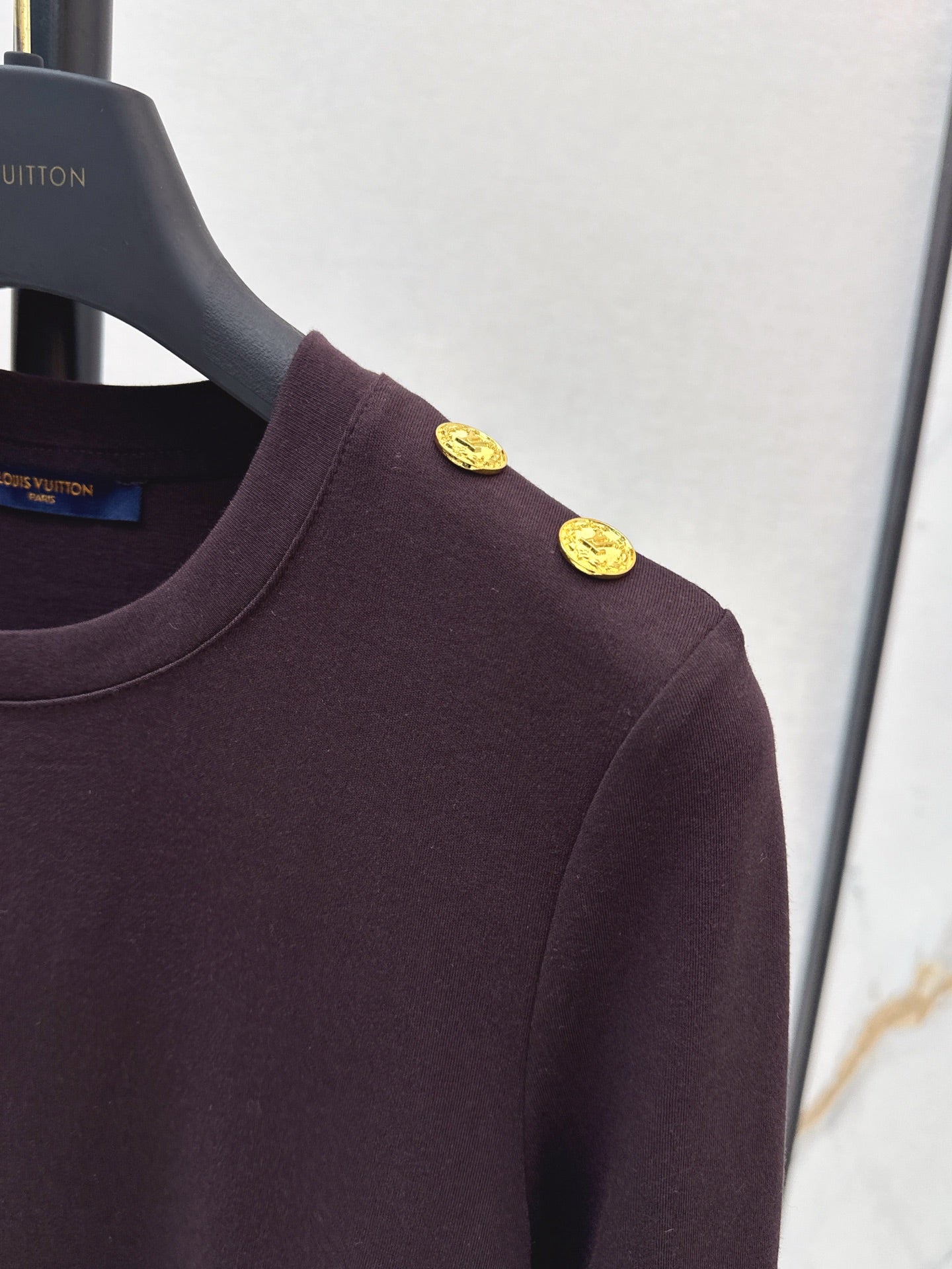 Louis NEW bottoming shirt