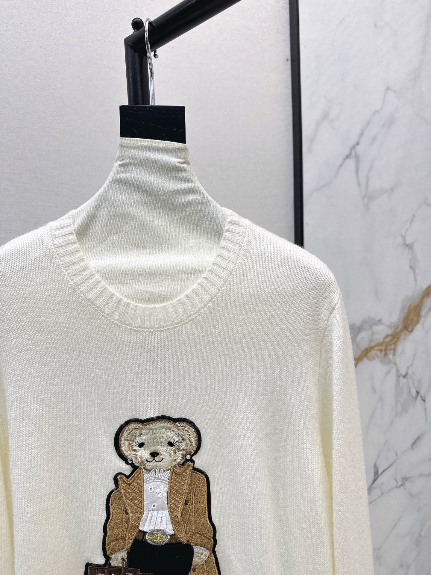 Ral NEW wool sweater