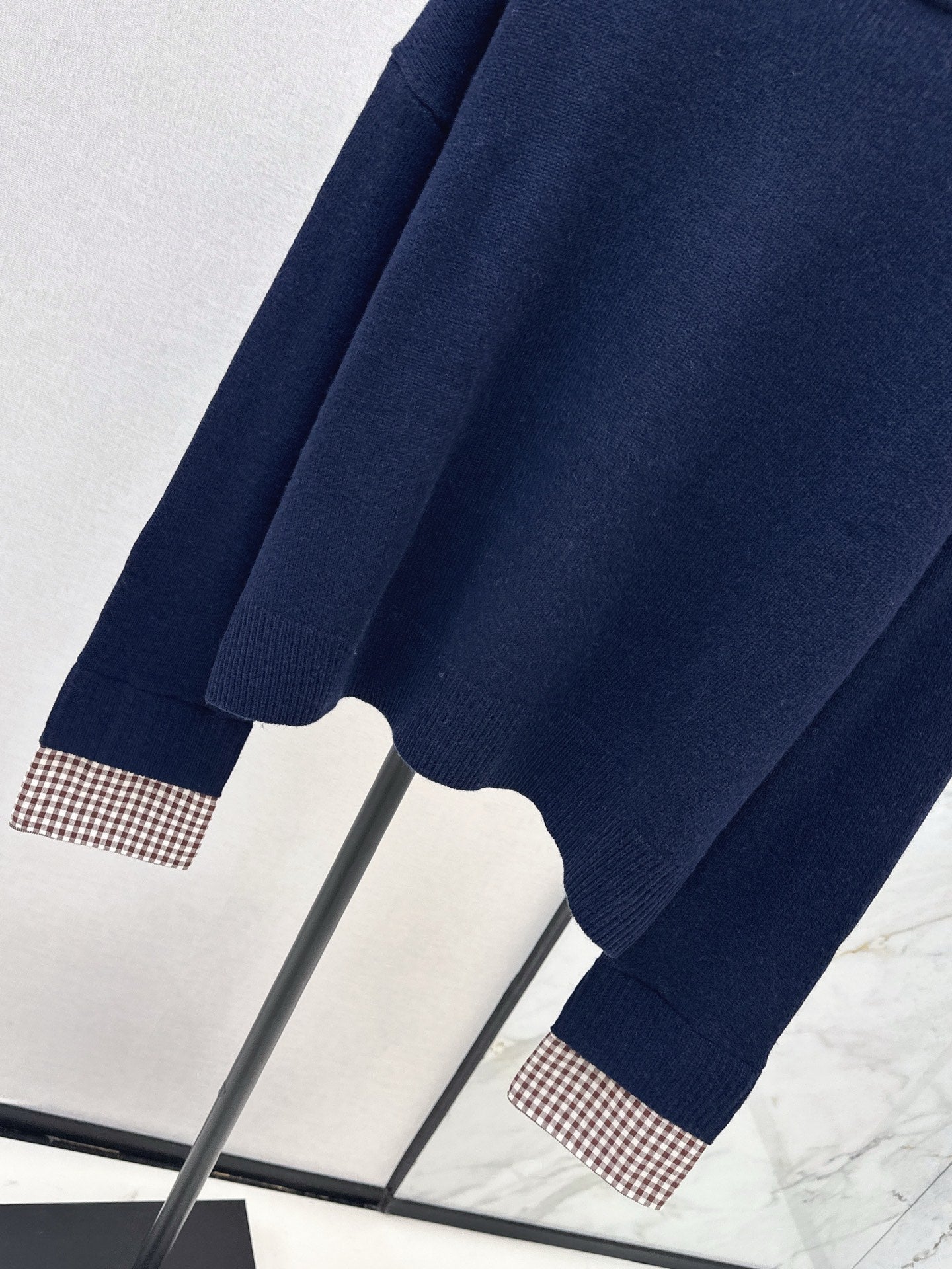 Brune NEW Cashmere sweaters