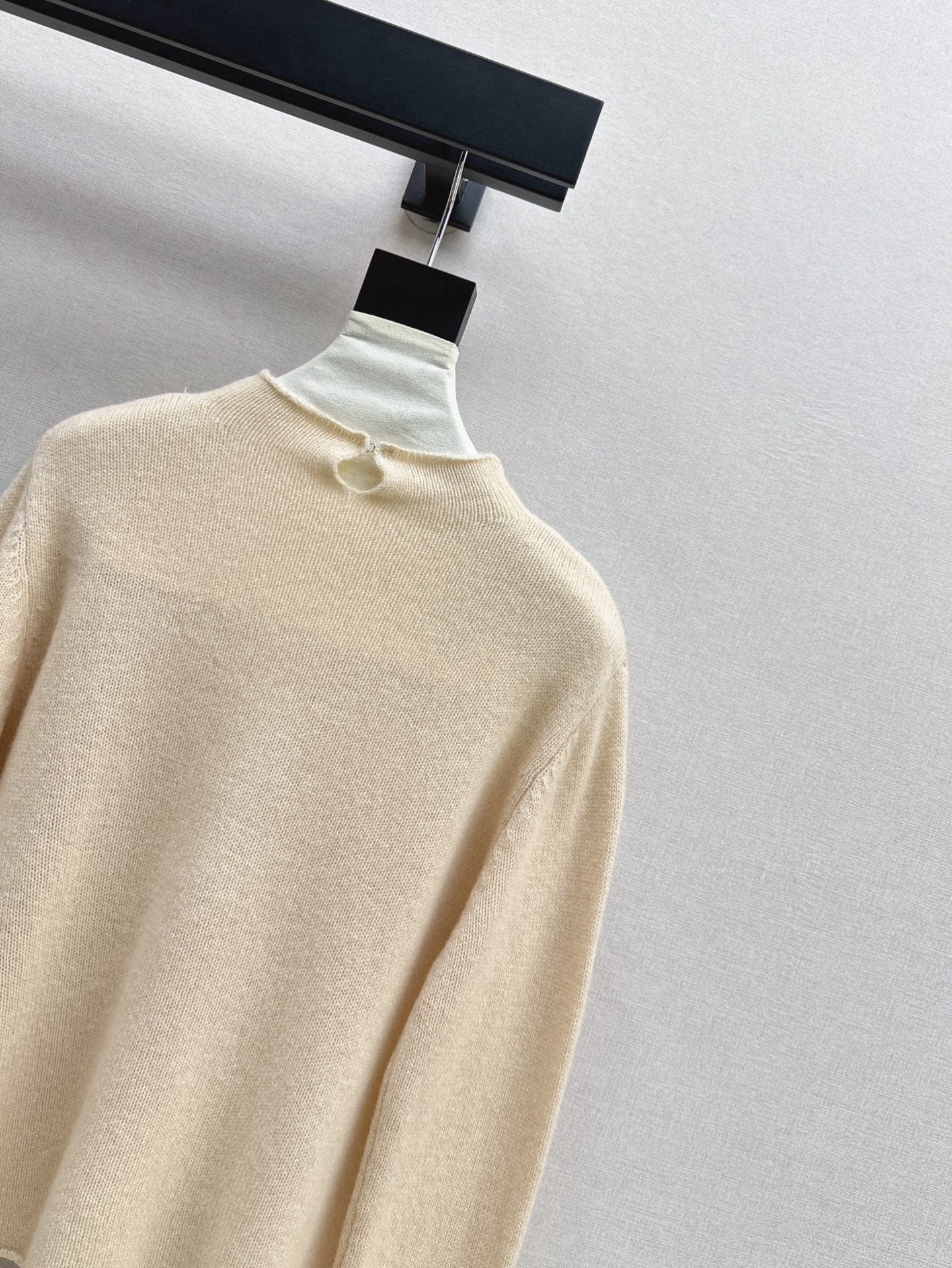 Miu NEW knitted sweater