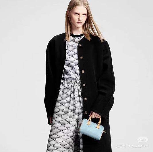 Louis NEW vwool coat