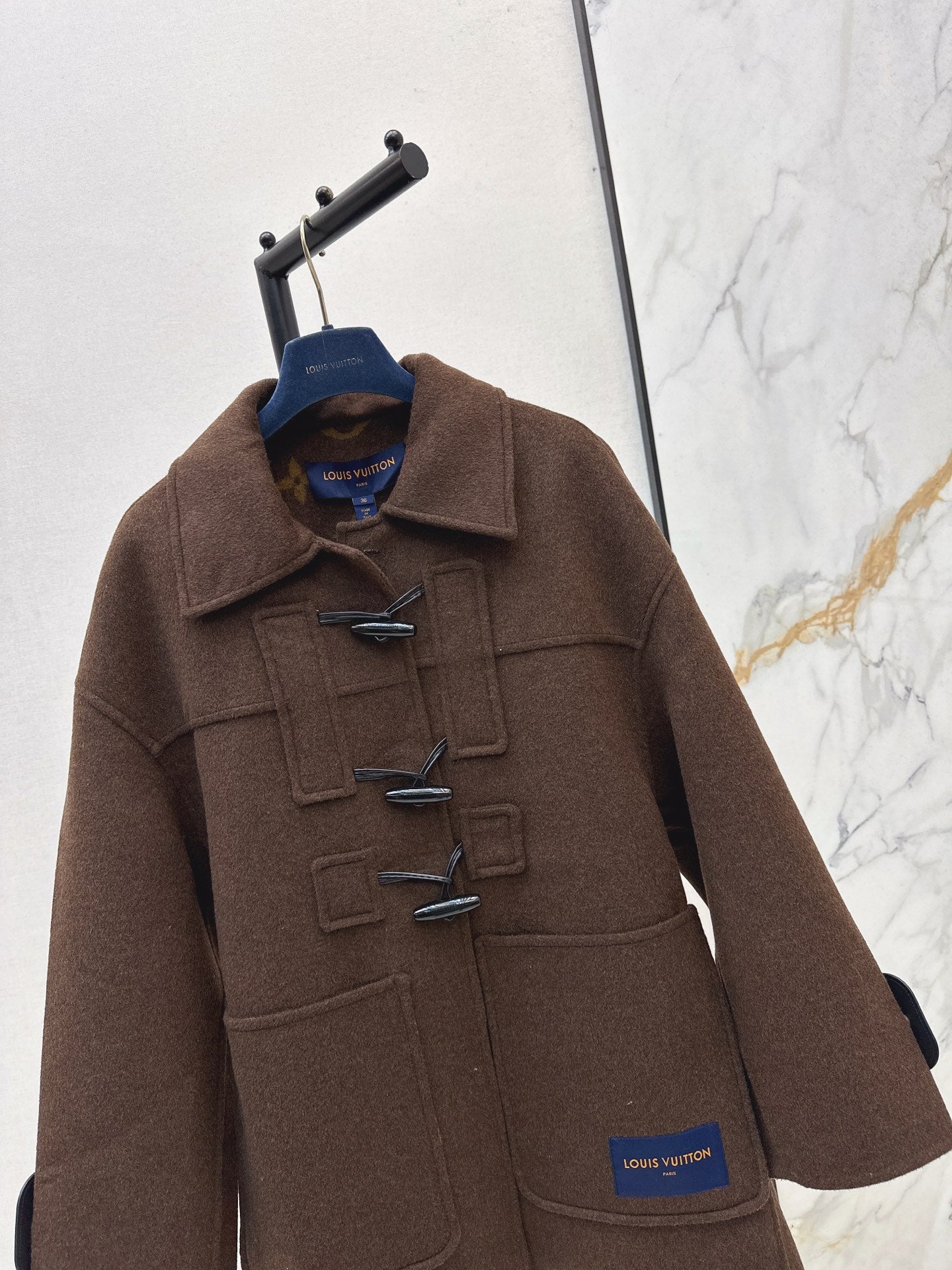 Louis NEW vwool coat