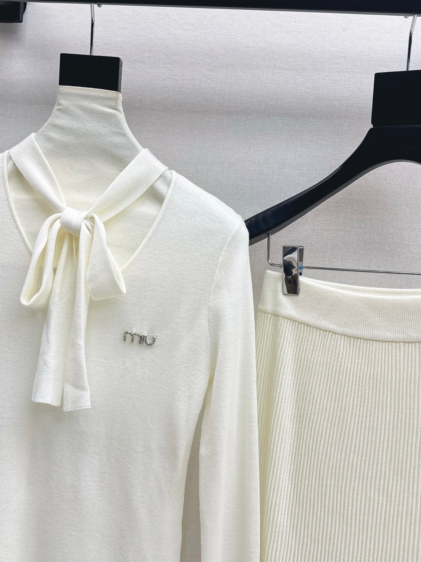 Miu NEW knitted suit