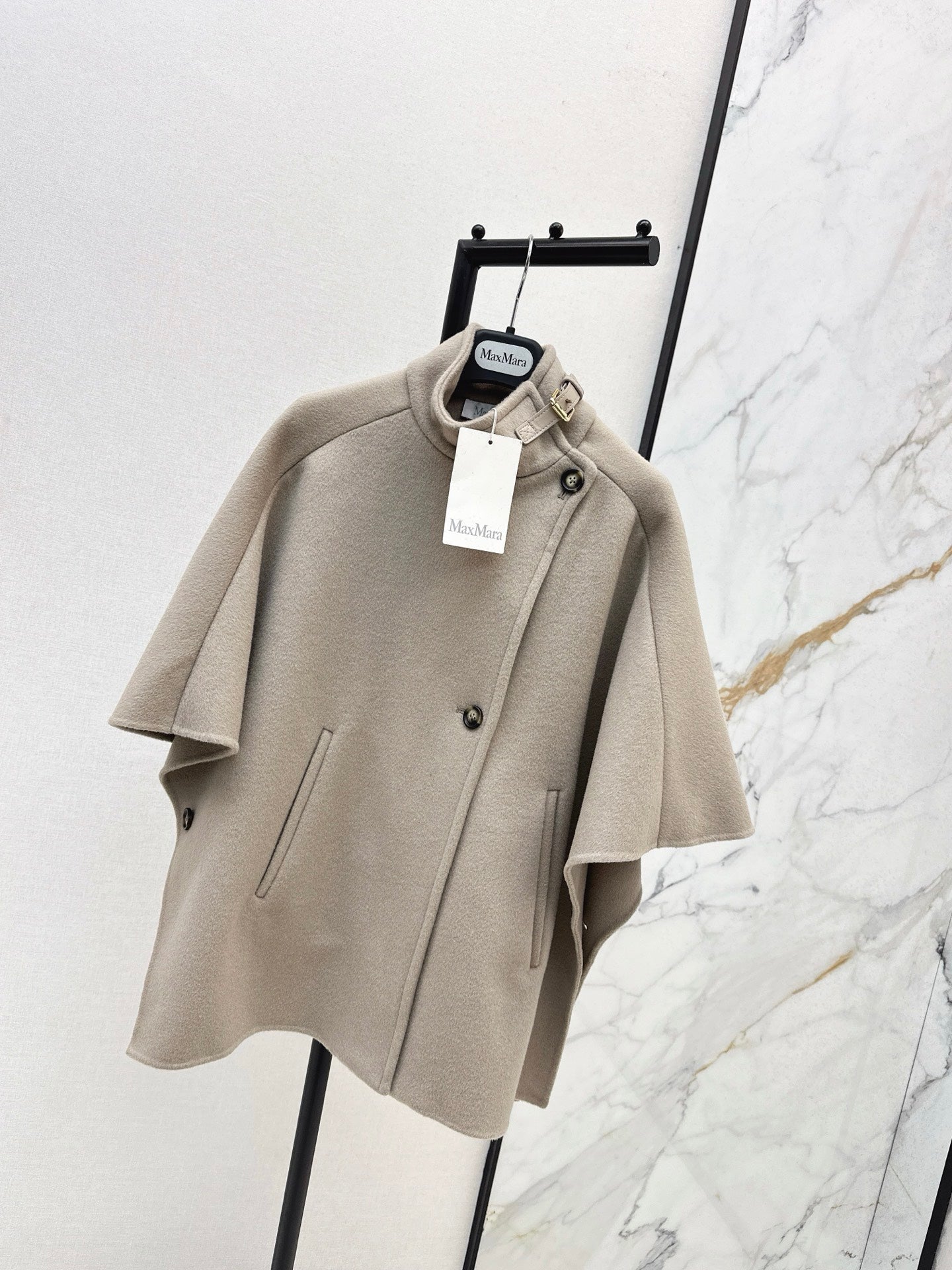 Max NEW woolen cape coat