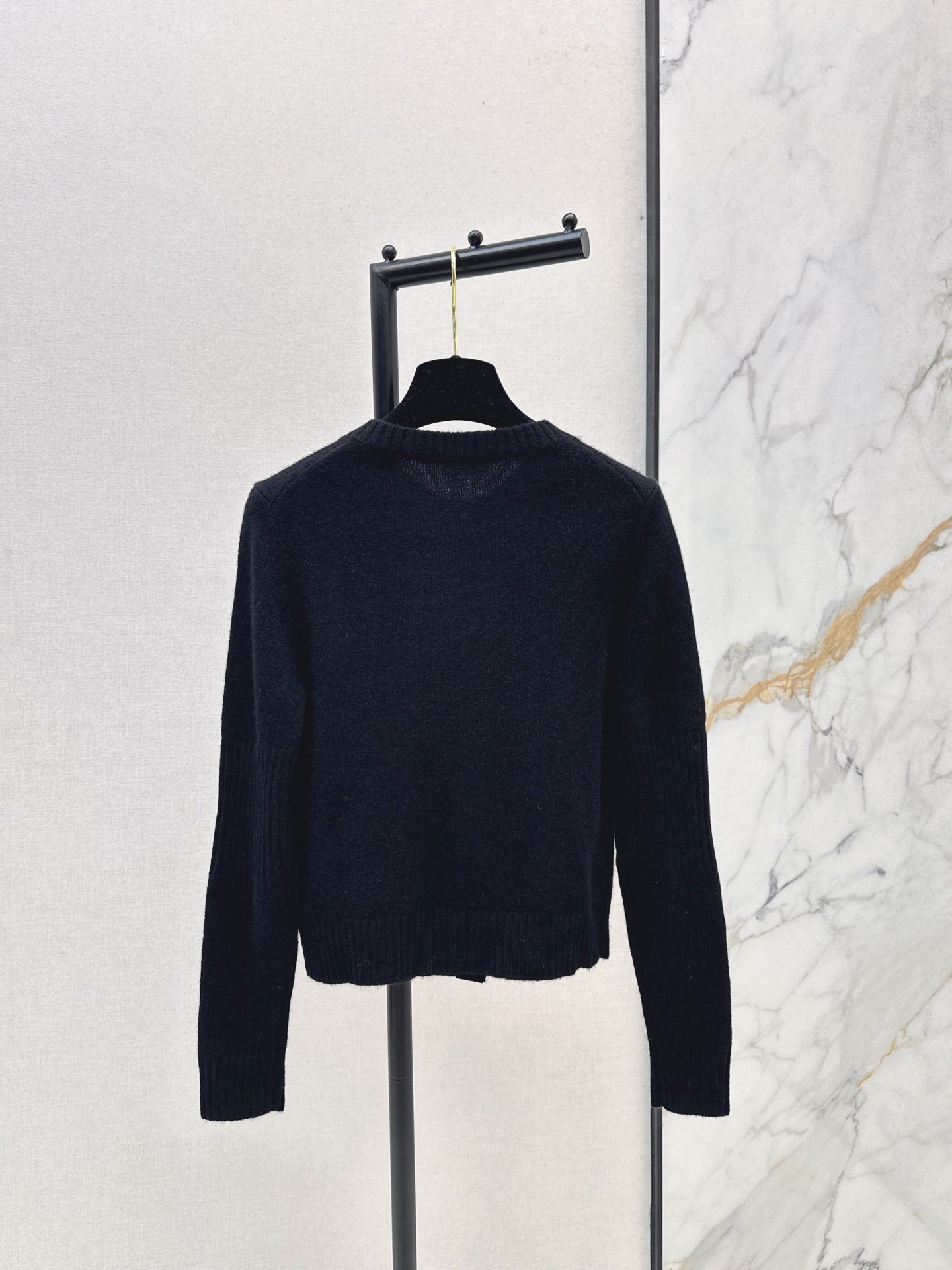 Chan NEW knitted cardigan