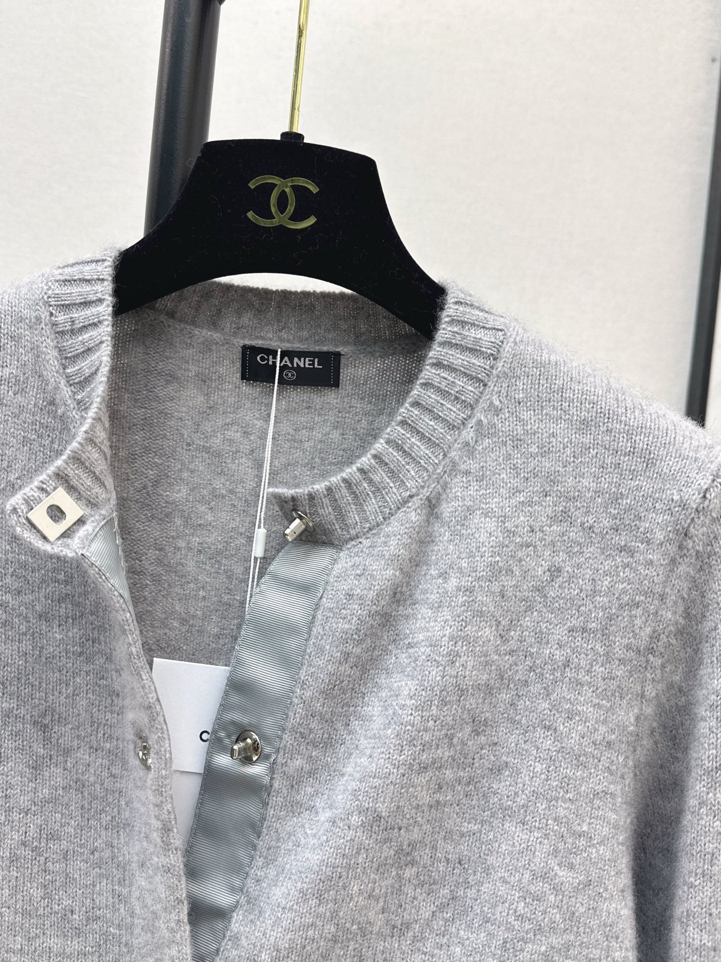 Chan NEW knitted cardigan