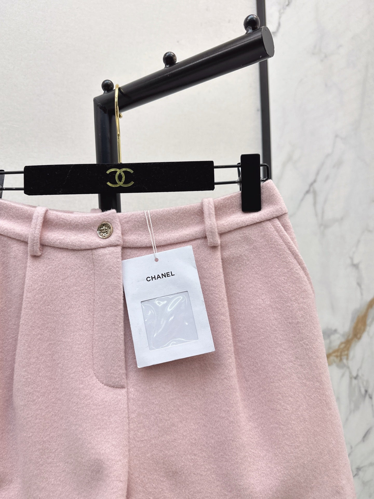 Chan NEW woolen shorts